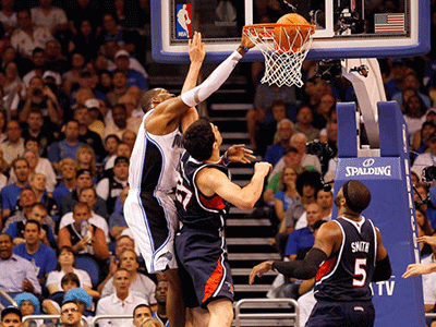 詹姆斯vs黄蜂实录